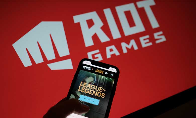 کوکاکولا با Riot Games قراردادی برای ورزش های الکترونیکی منعقد کرد