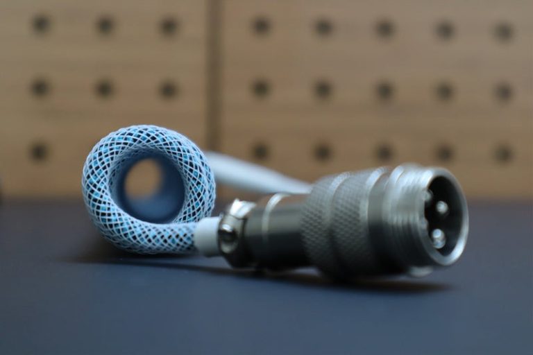 Wraith Cable خرید کابل کیبورد Wraith x KDA Glacier Coiled Techflex Cable Type C با ...