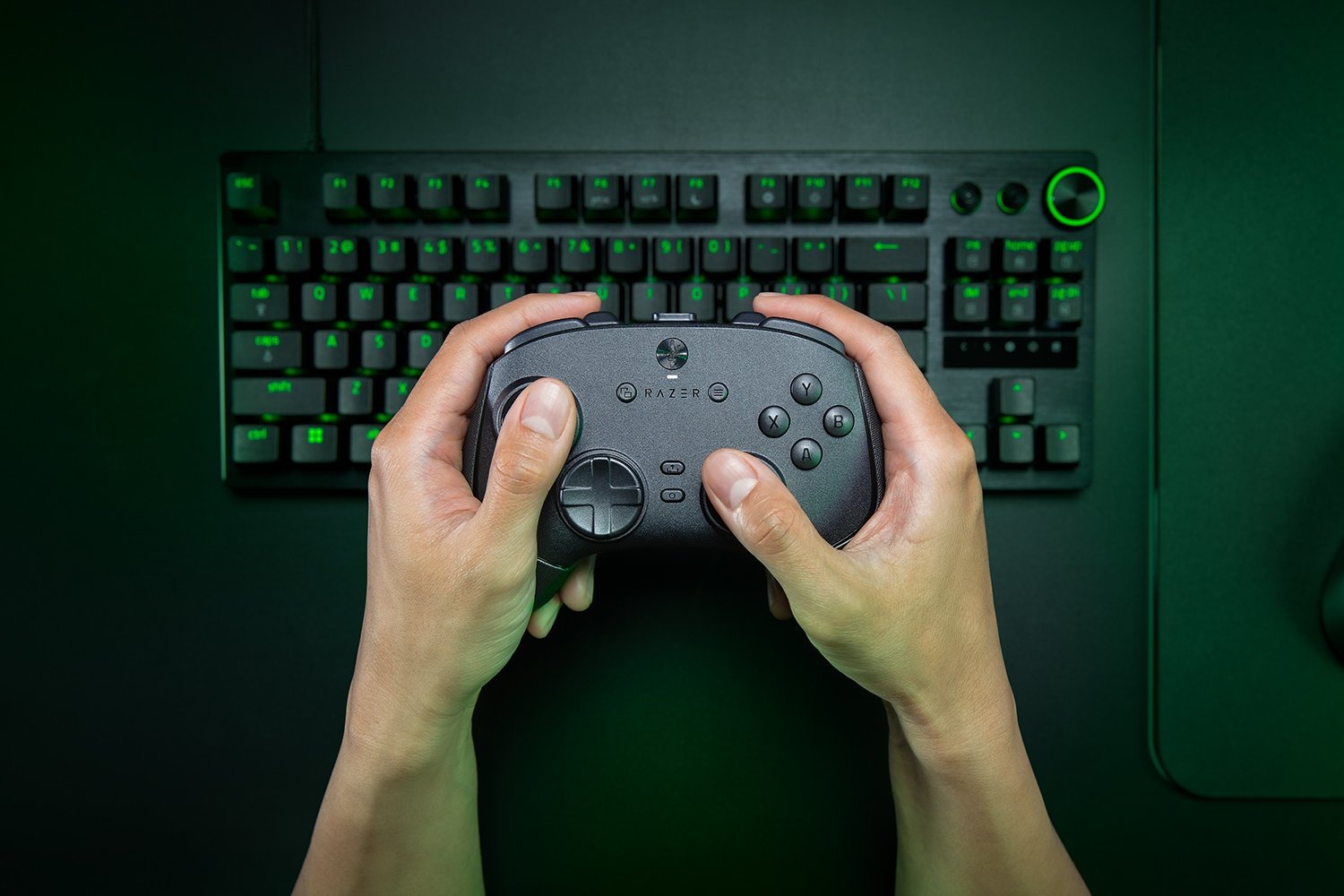 دسته بازی Razer Wolverine V3 Pro 8K PC