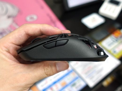 موس WLmouse Beast X Pro Black Solid Side