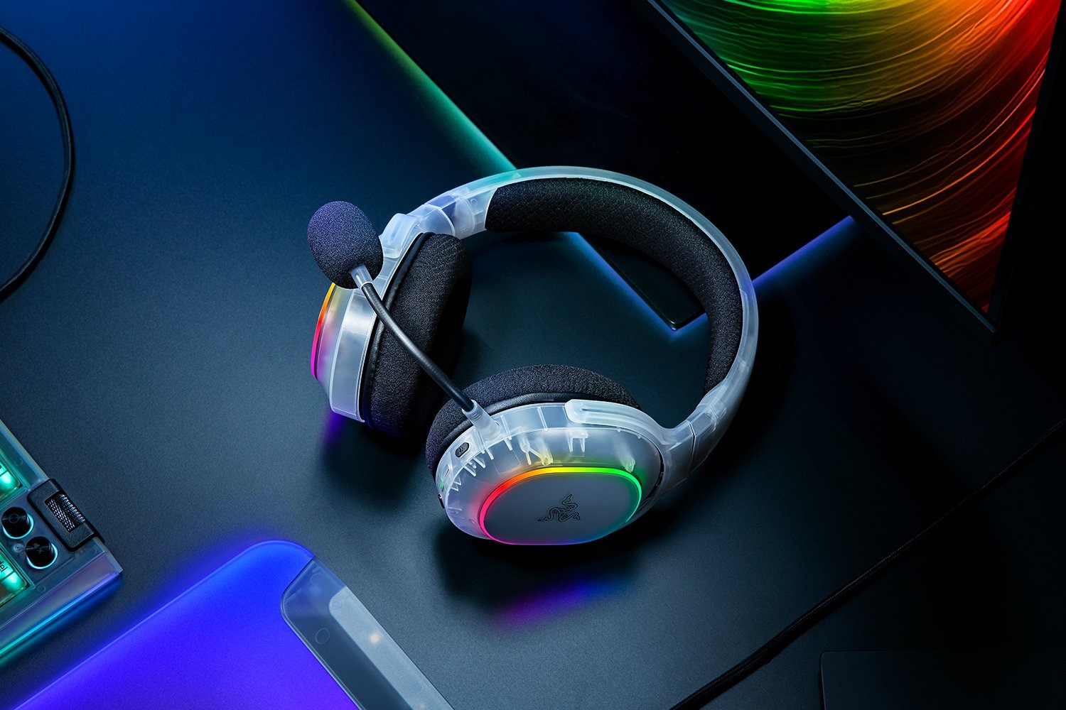 هدست Razer BARRACUDA X Phantom White Edition