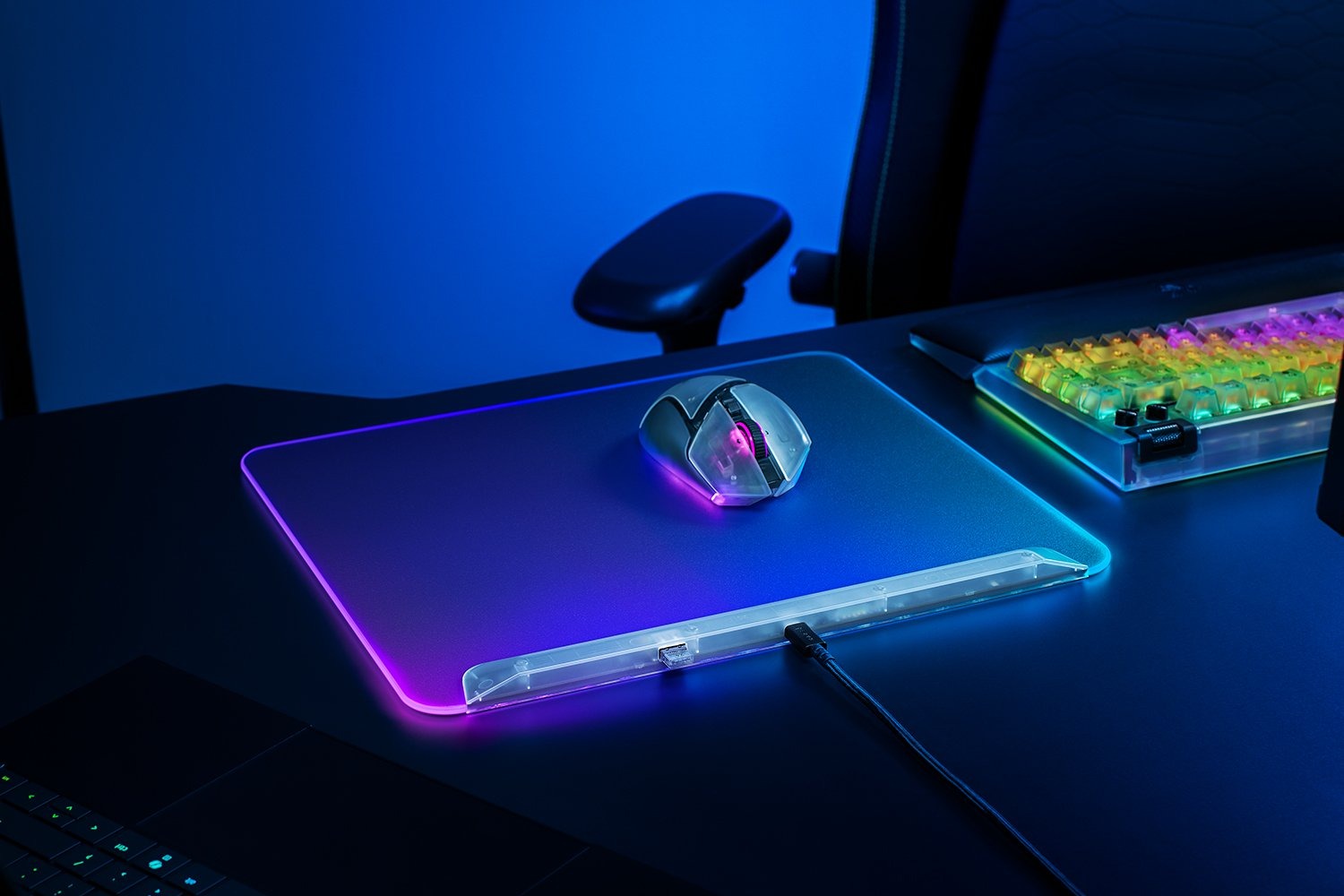 پد موس Razer Firefly V2 Pro Phantom White Edition